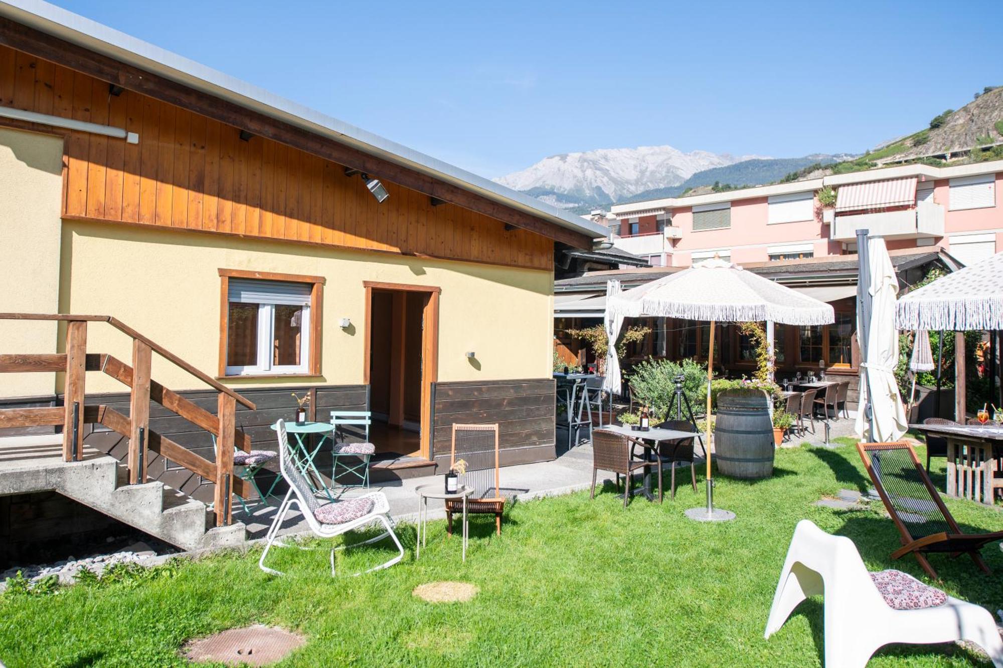 Motel-Restaurant 13 Etoiles Saint-Léonard Екстериор снимка
